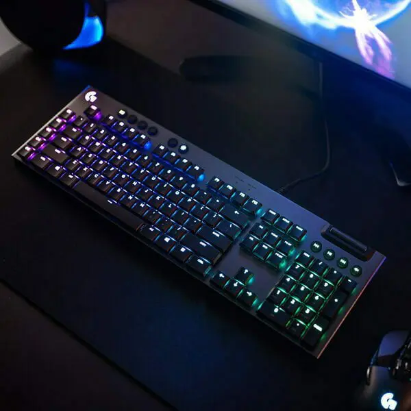 G813 HARPY CORDED USB CLICKY SWITCH KEYBOARD - Image 4